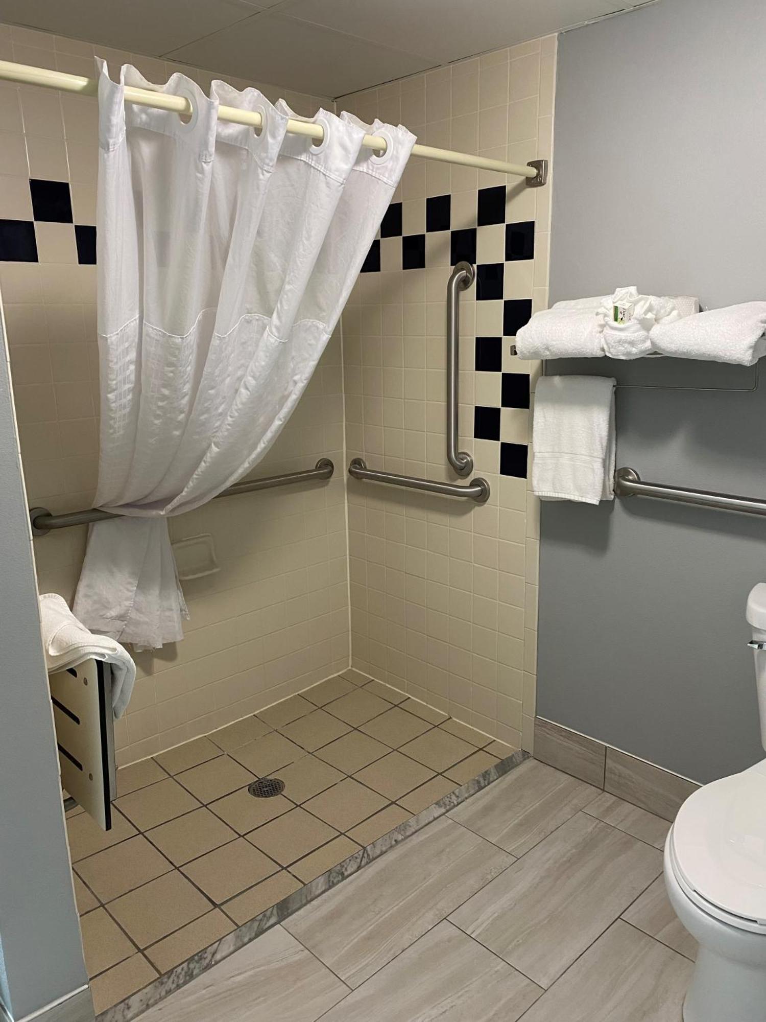 Americinn By Wyndham Webster City Εξωτερικό φωτογραφία